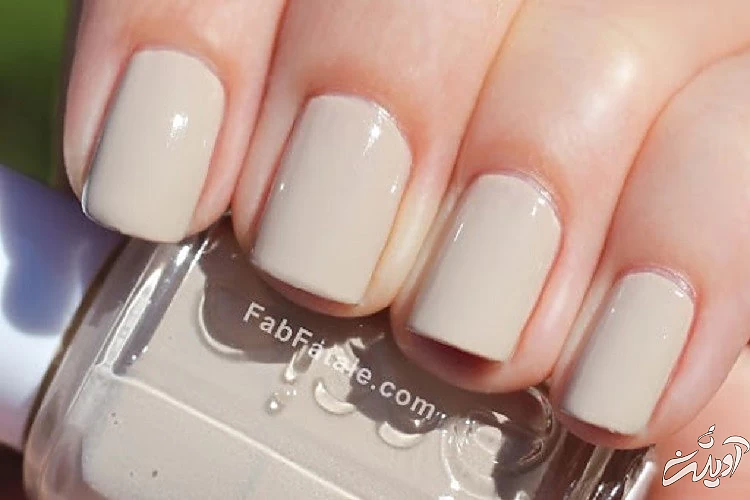 رنگ‌ها و مدل‌های برتر لاک ناخن برای پاییز ۲۰۲۰